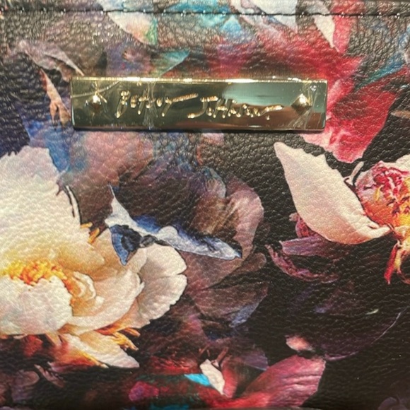 Betsey Johnson Long Wallet • Floral Design • NWOT - Picture 4 of 4